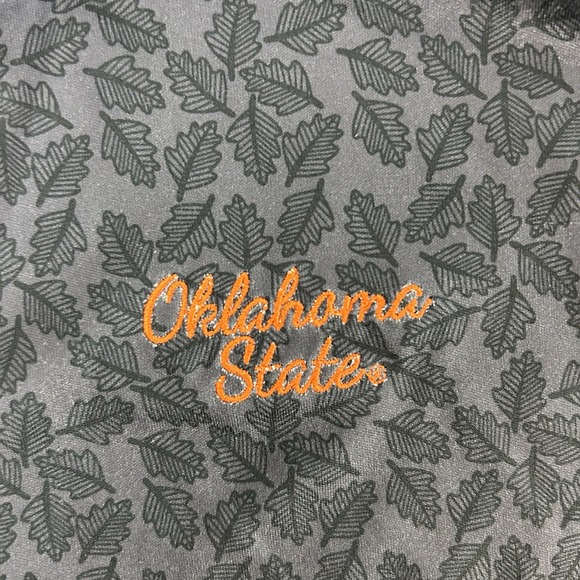 Oklahoma State Cowboys Horn Legend Small Short Sleeve Button Up Shirt Leaves AOP - Picture 6 of 12